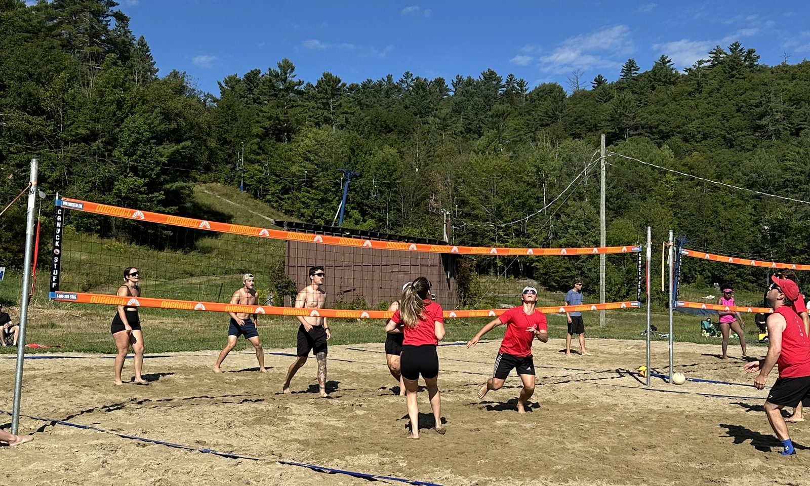 Terrain de beach volleyball Centre EVO